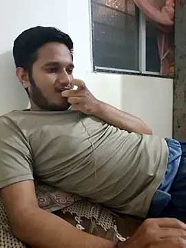 Jonrobinso online show from November 2, 2:10 pm