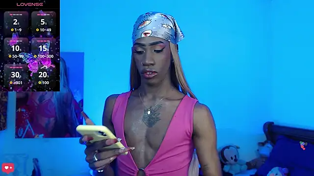 Kendall Gil online show from October 26, 1:40 am