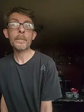 Snapshot of MysteriousFire23 chatting on October 31, 4:21 pm MysteriousFire23 online show from October 31, 4:21 pm