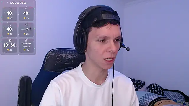 bryamado69 online show from December 18, 3:24 am