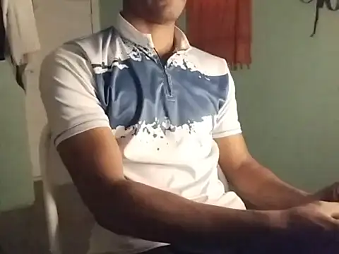 Snapshot of vicky0805 chatting on February 25, 9:09 am vicky0805 online show from February 25, 9:09 am