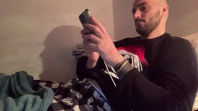 alessandromori91 online show from January 6, 1:20 am