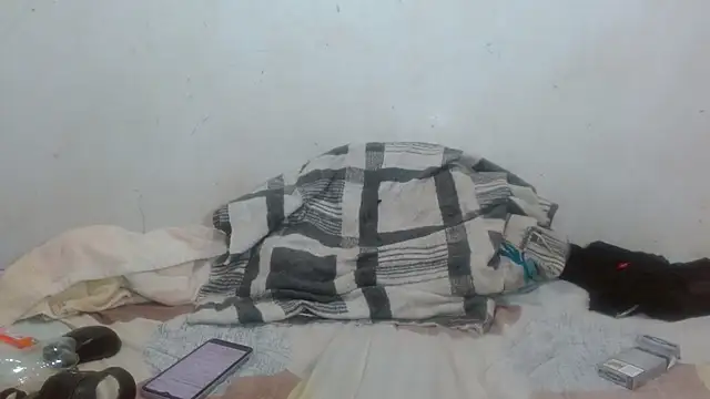 damian bottom bigcock online show from November 11, 10:37 pm