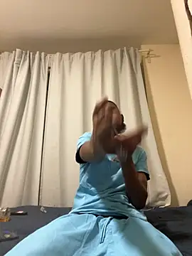 Snapshot of tugga28 chatting on September 20, 9:15 pm tugga28 online show from September 20, 9:15 pm