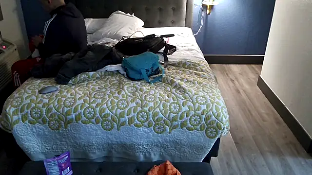 EatMyCake831 online show from January 24, 2:51 pm