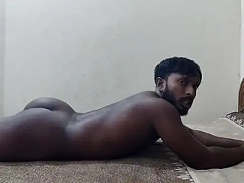 HunkyAriyan online show from April 29, 5:06 pm