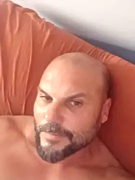 Javierchico online show from June 18, 12:32 pm