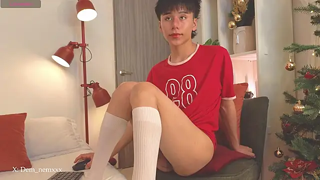 Tommyfoxboy online show from December 14, 1:18 pm