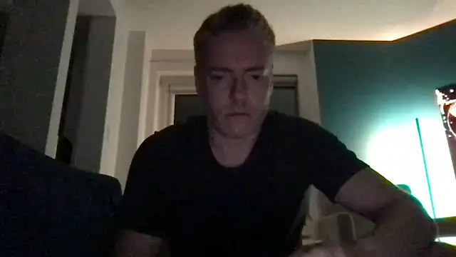 Gingerbushguy online show from September 27, 8:56 am