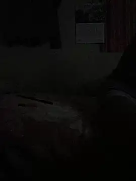 Snapshot of Johnras121 chatting on February 19, 4:12 am Johnras121 online show from February 19, 4:12 am