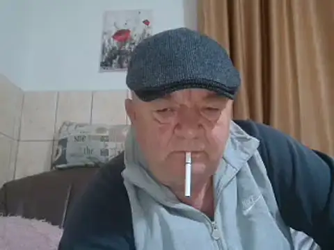 fullballs6 online show from December 20, 11:47 pm