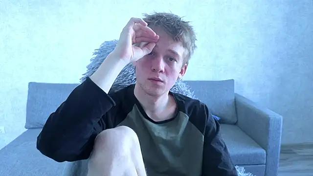 sweetserenity5 online show from March 17, 7:44 am