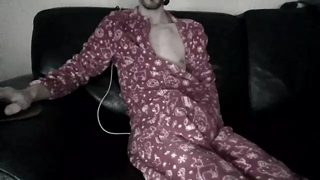 passif520 online show from December 14, 9:38 am