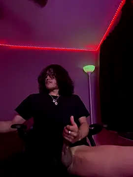 plutomf online show from November 18, 12:58 am