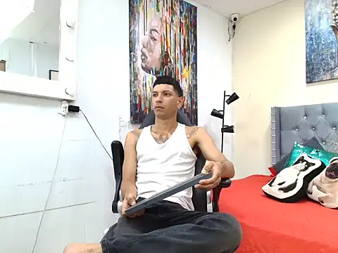 andrew west10 online show from January 18, 1:51 am