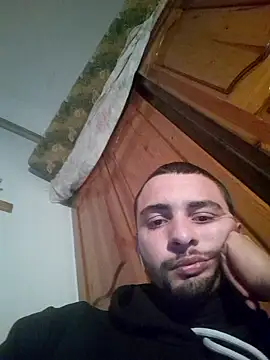 Hazembahloul online show from January 12, 10:14 pm