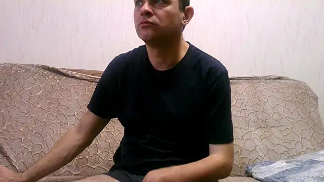 Snapshot of AlDON59 chatting on December 27, 9:06 am AlDON59 online show from December 27, 9:06 am