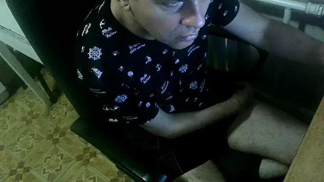 Snapshot of AlDON59 chatting on December 22, 4:38 pm AlDON59 online show from December 22, 4:38 pm