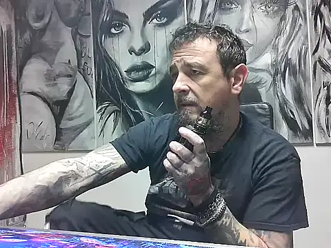 dani4334 online show from February 1, 8:08 am