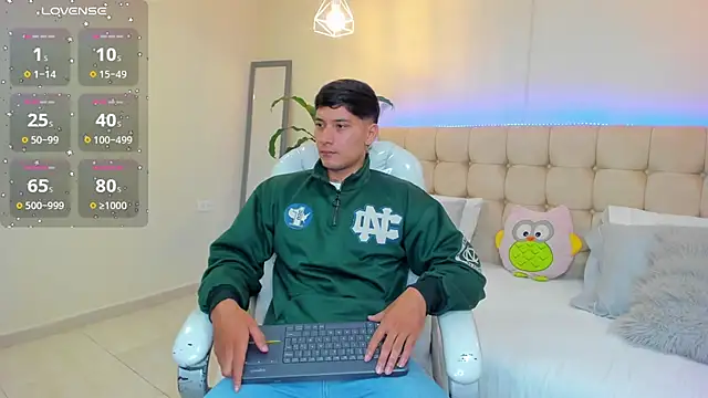 Damian23   online show from January 18, 12:36 pm