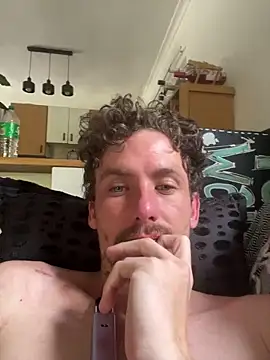 bradleyjamesmc online show from March 1, 6:02 am