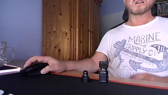 Snapshot of Tom_PP_cgn chatting on September 21, 11:38 pm Tom PP cgn online show from September 21, 11:38 pm