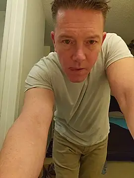 Bigtater1999 online show from March 2, 11:01 pm