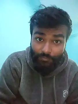 Snapshot of scoozeme chatting on January 18, 2:40 am scoozeme online show from January 18, 2:40 am