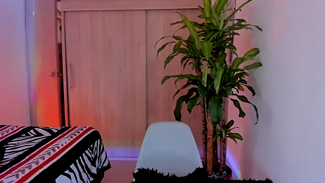 aldrinwhite online show from January 6, 4:11 pm