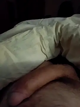 Snapshot of demoniczny82 chatting on January 27, 10:27 pm demoniczny82 online show from January 27, 10:27 pm