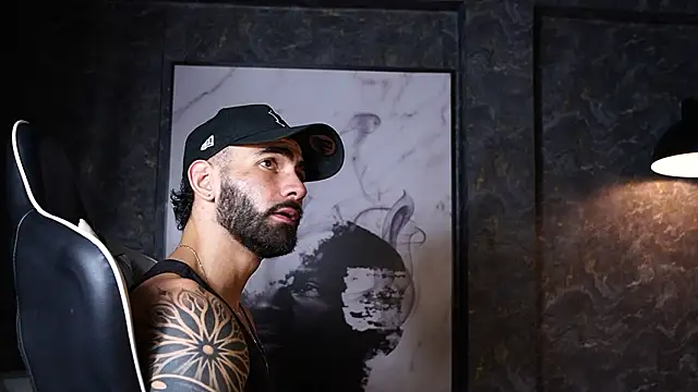 Austin bolt online show from February 12, 2:50 am