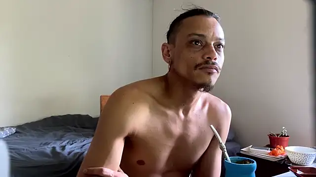 Snapshot of villanocat chatting on December 19, 4:02 pm villanocat online show from December 19, 4:02 pm