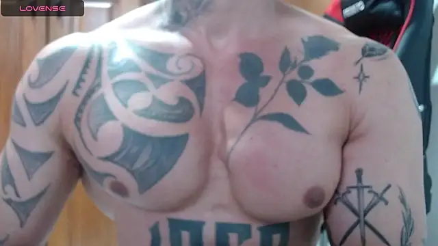 crissantillana online show from December 4, 1:09 pm