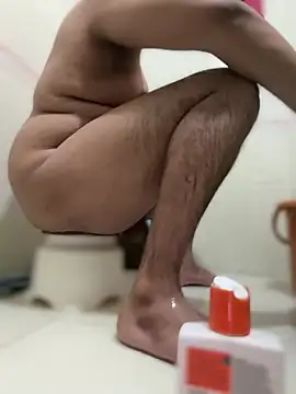 ved240 online show from March 27, 2:51 pm