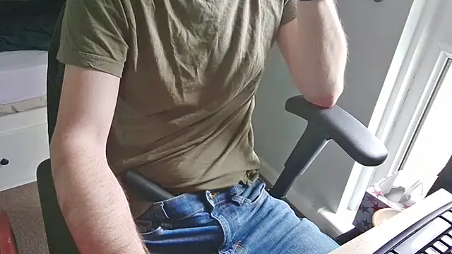 an4y8ot online show from March 29, 1:55 pm