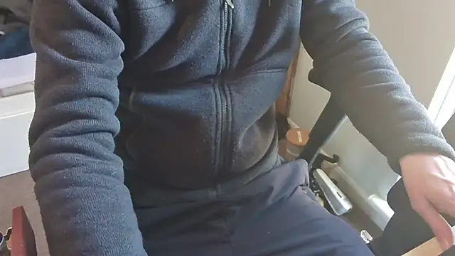 an4y8ot online show from March 20, 1:04 pm