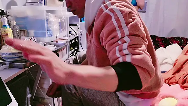 Snapshot of Im_IVE_LOVE chatting on December 10, 3:01 pm Im IVE LOVE online show from December 10, 3:01 pm