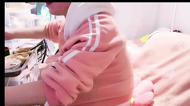 Snapshot of Im_IVE_LOVE chatting on December 13, 3:00 pm Im IVE LOVE online show from December 13, 3:00 pm