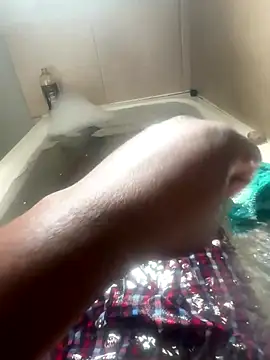 bangbangmachine online show from January 8, 3:50 pm