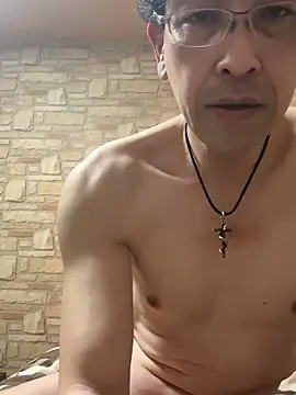 Hideen-real-face online show from February 10, 2:22 pm