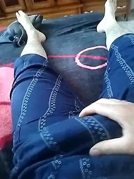 momoh online show from April 5, 1:18 pm