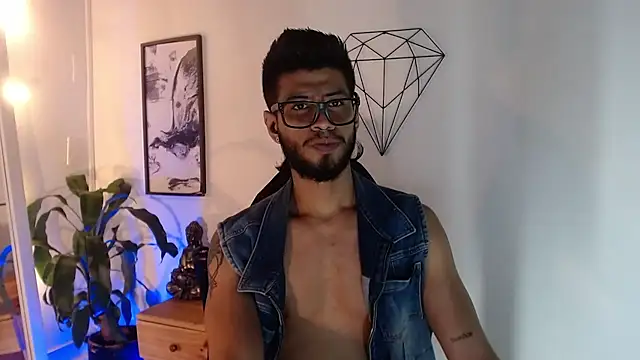 Colby brown03 online show from April 6, 4:46 am