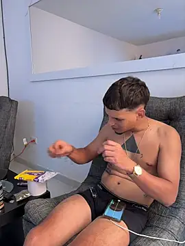 ArturoDelgado1 online show from March 28, 3:34 pm