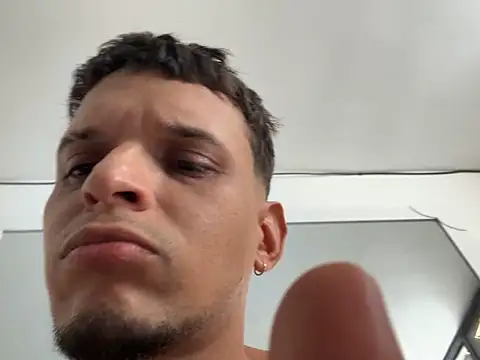 ArturoDelgado1 online show from March 10, 6:36 pm