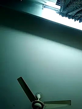 Snapshot of akash125800 chatting on January 22, 5:17 pm akash125800 online show from January 22, 5:17 pm