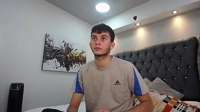 Snapshot of MrWilliseo chatting on March 14, 7:44 pm MrWilliseo online show from March 14, 7:44 pm