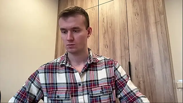 cute mark online show from March 19, 11:24 am