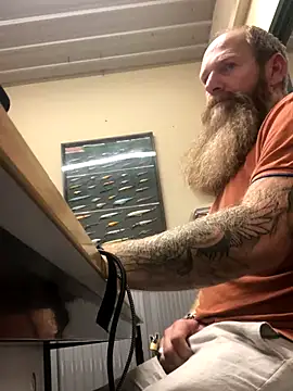 Ice mannHH online show from September 30, 1:36 pm