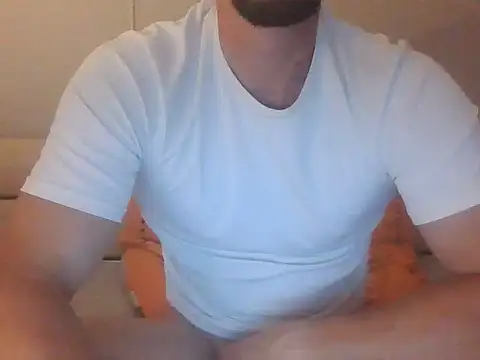 LoveEveryWet online show from June 6, 6:47 pm