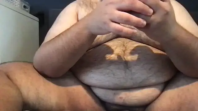 Snapshot of fattboyuk chatting on January 6, 1:19 pm fattboyuk online show from January 6, 1:19 pm